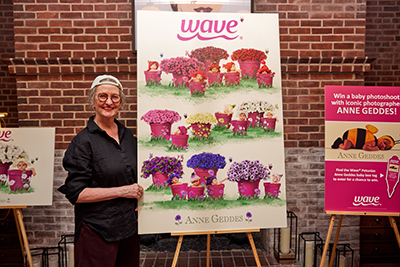 World-renowned photographer Anne Geddes with Wave Petunias print